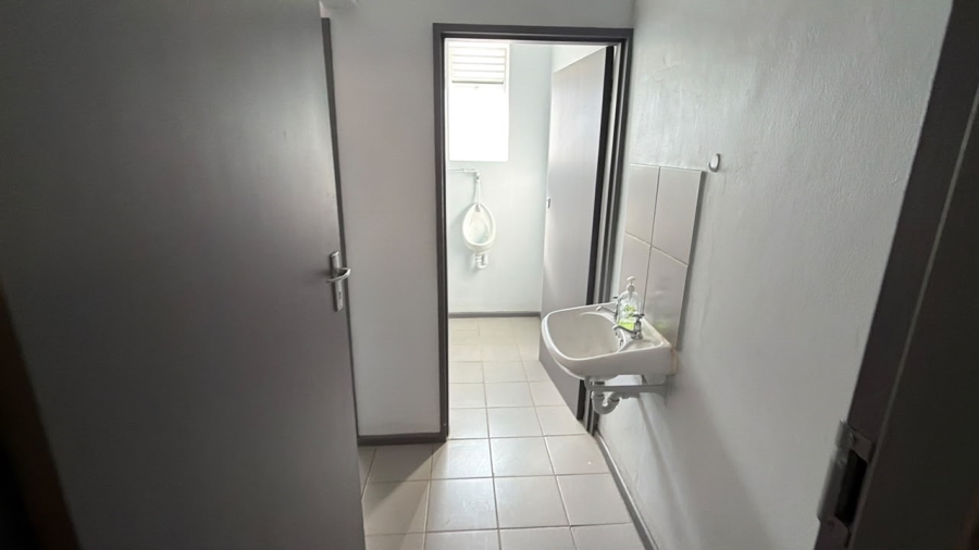 To Let Commercial Property for Rent in Stikland Industrial Western Cape